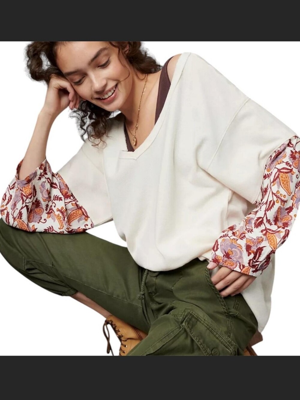 Anthropologie Cream V-Neck Sweatshirt with Floral Bell Sleeves Size Large
